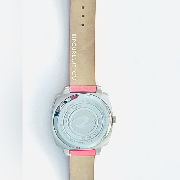 RIP CURL PINK WATCH—New Battery—Stainless Steel Case—NICE - Picture 6 of 13